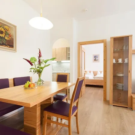 Garni Melcherhof Aparthotel Racines