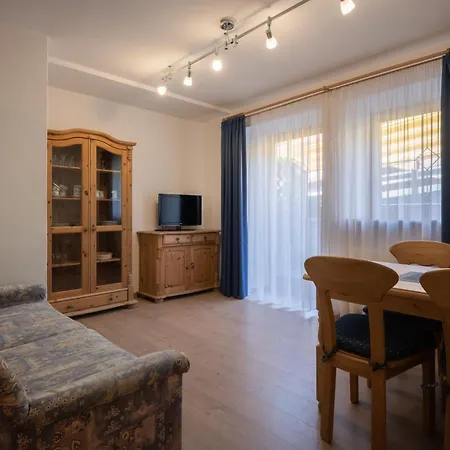 Garni Melcherhof Aparthotel Racines