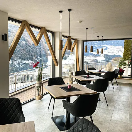 Garni Melcherhof Aparthotel Racines