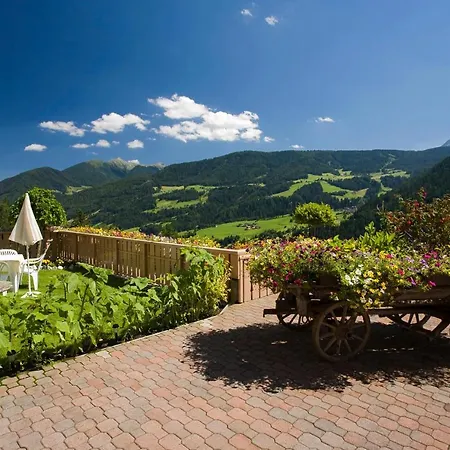 Garni Melcherhof 3* Racines
